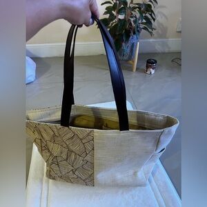 Women’s Sun N Sand Straw And Rope Purse/ Bag. Summer/Beach Vibe.